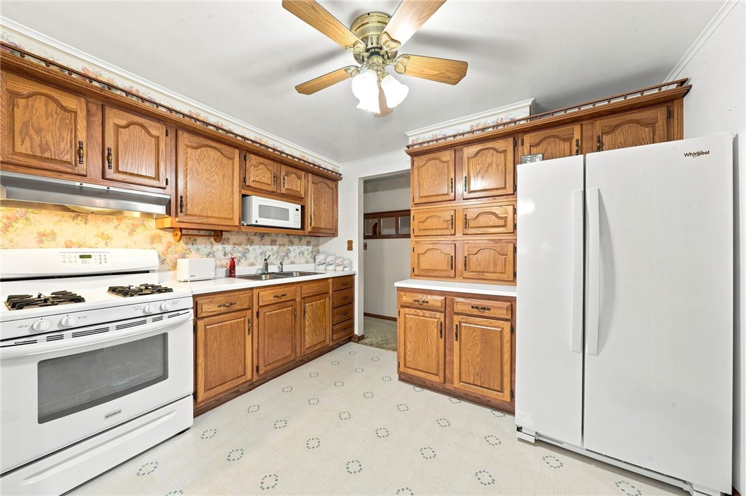 61 Maplewood Ct