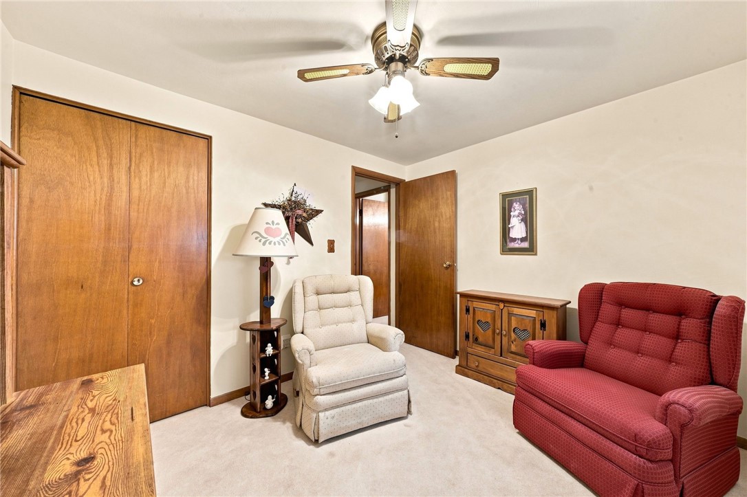 61 Maplewood Ct