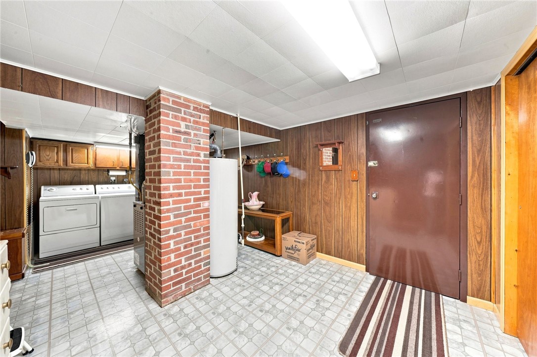 61 Maplewood Ct