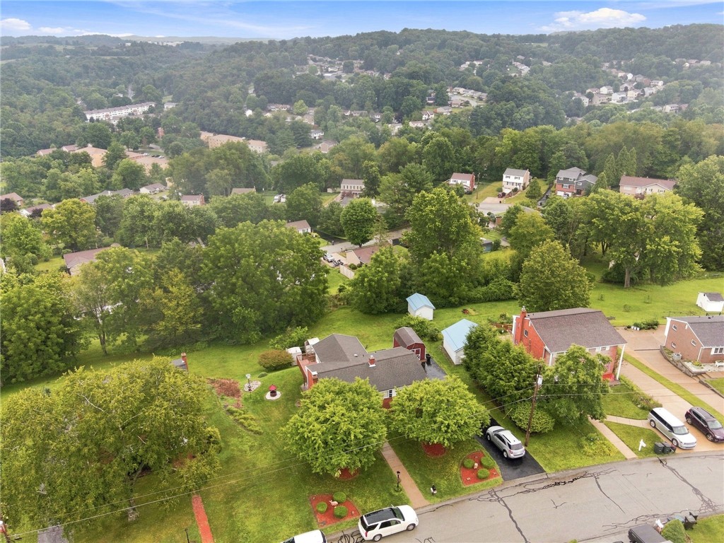 61 Maplewood Ct