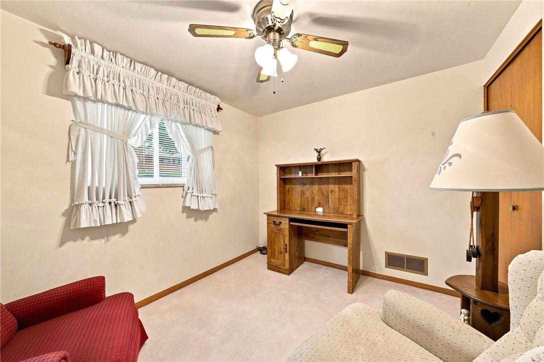 61 Maplewood Ct