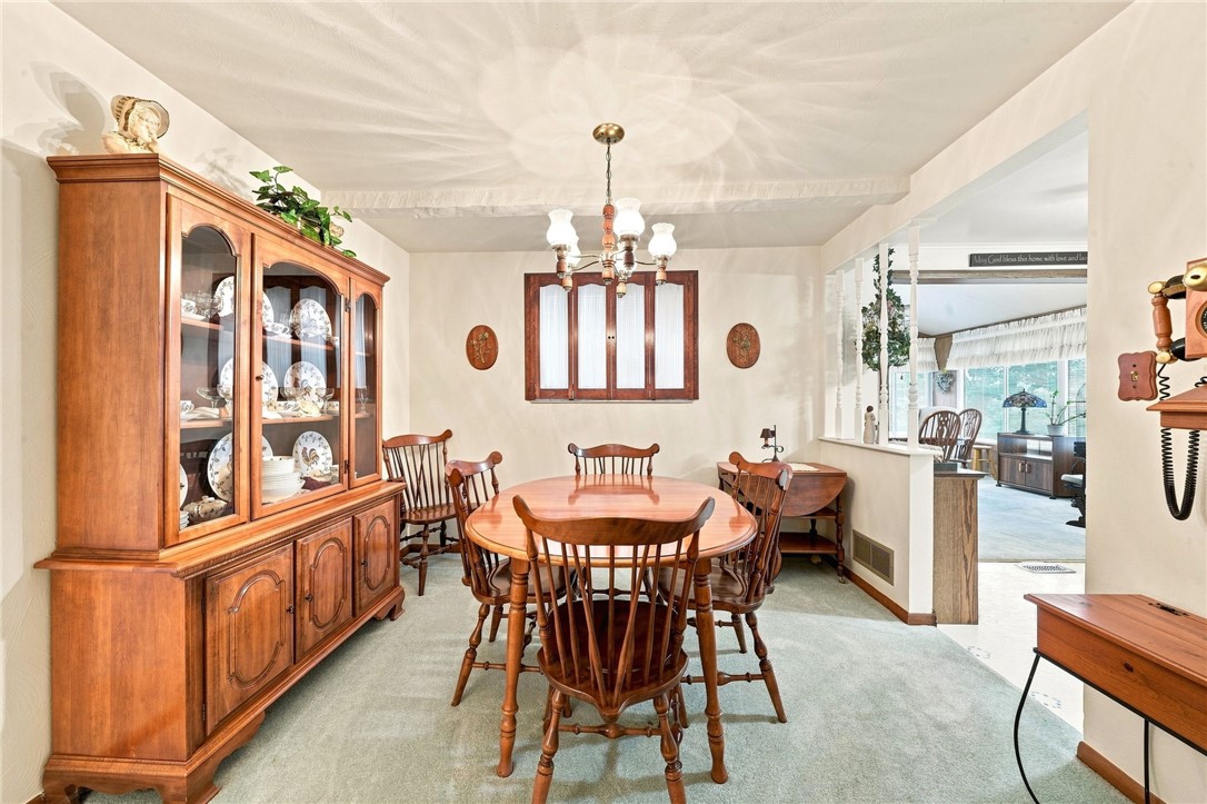 61 Maplewood Ct
