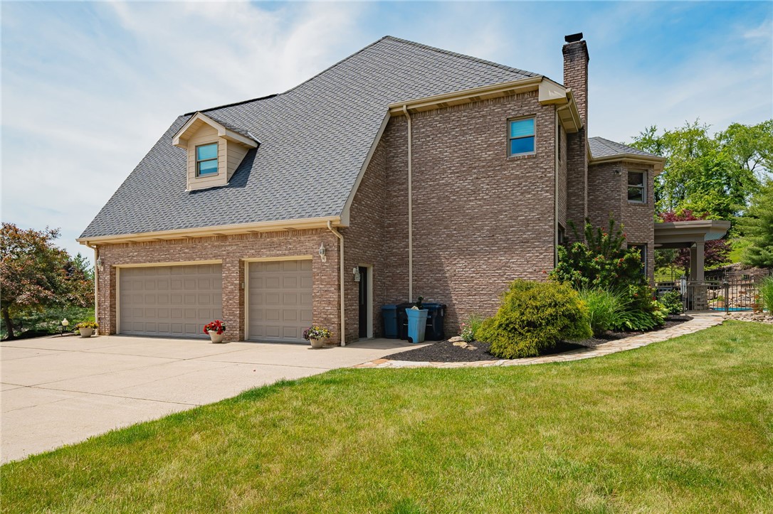 6 Crystol Ct