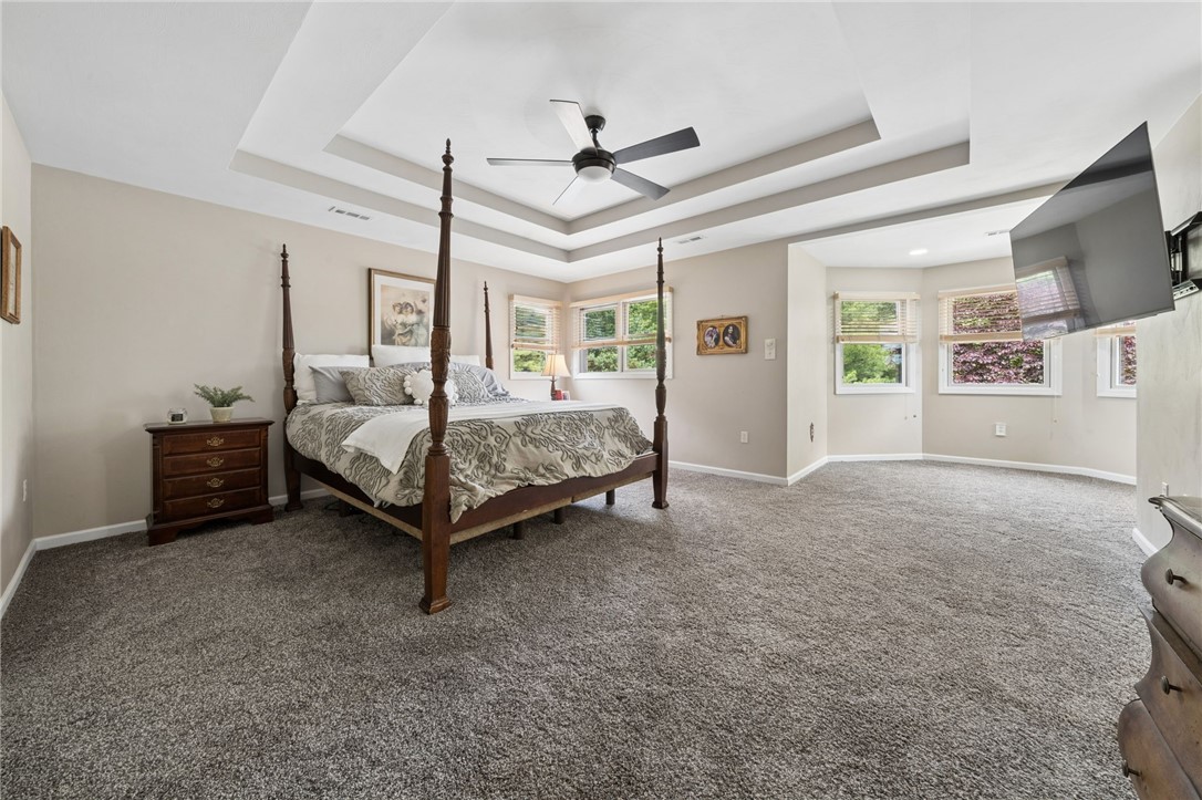 6 Crystol Ct