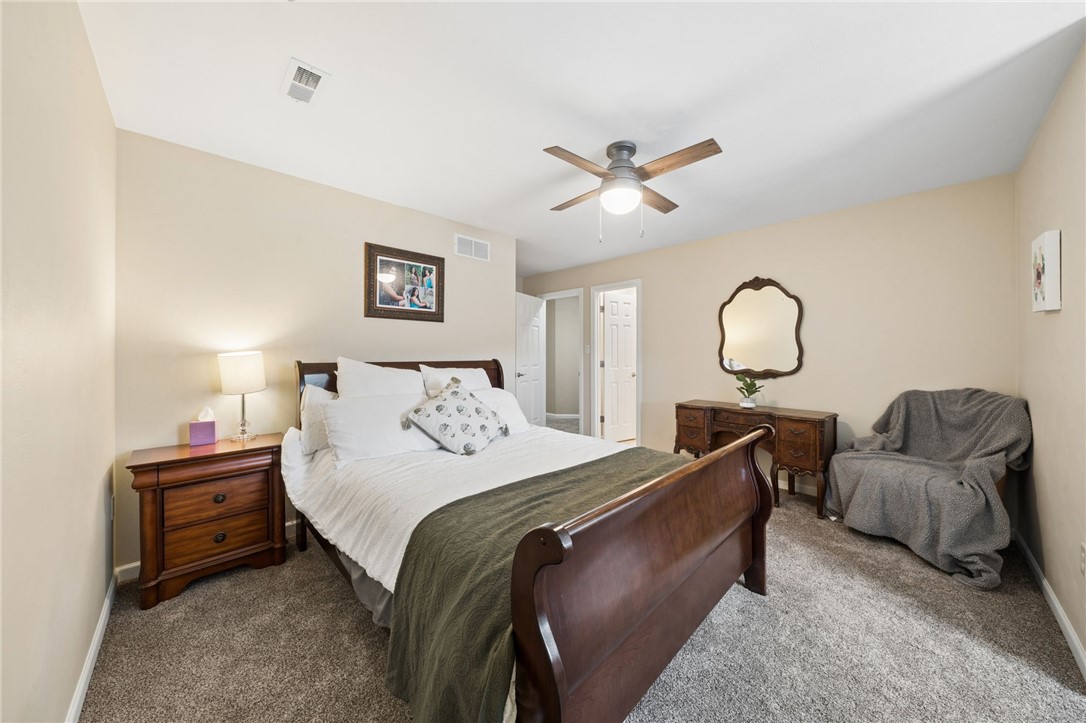 6 Crystol Ct