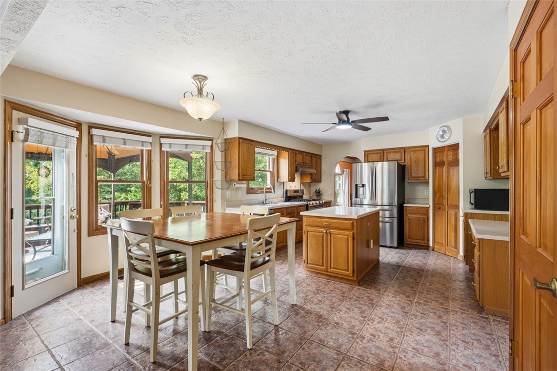 151 Woodbine Dr