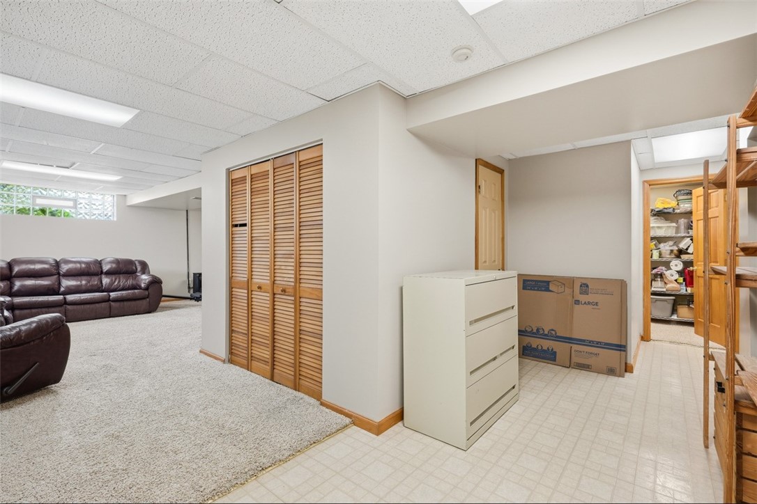 151 Woodbine Dr