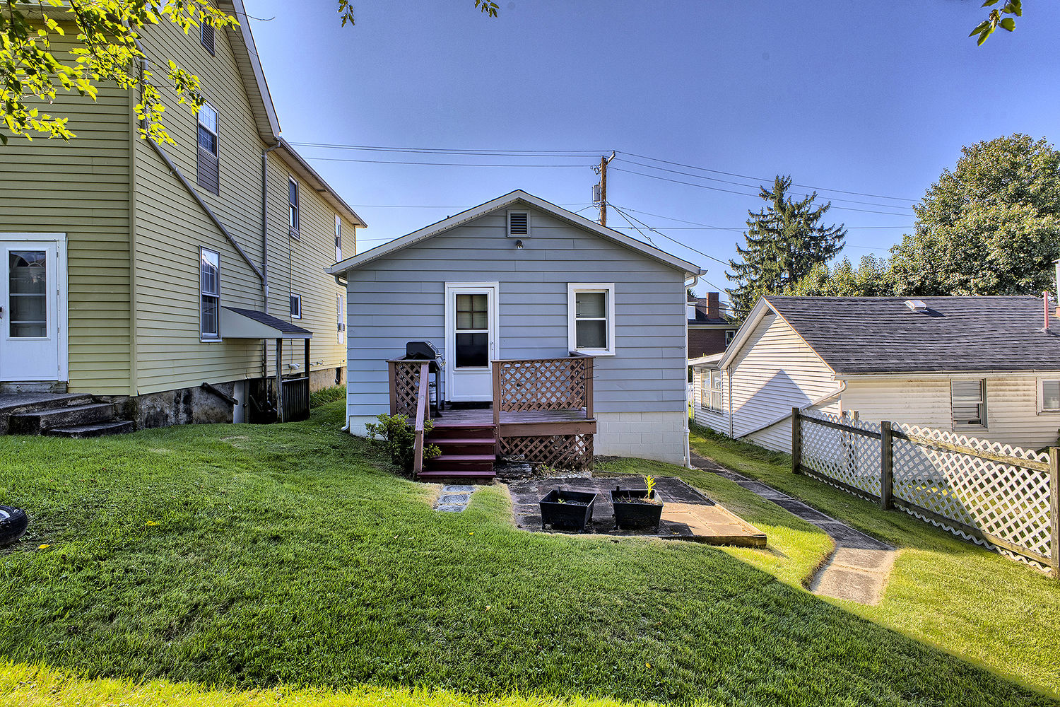 521 Grove STREET