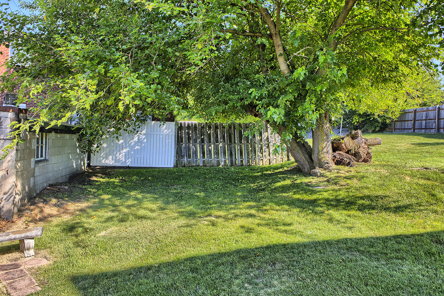 521 Grove STREET
