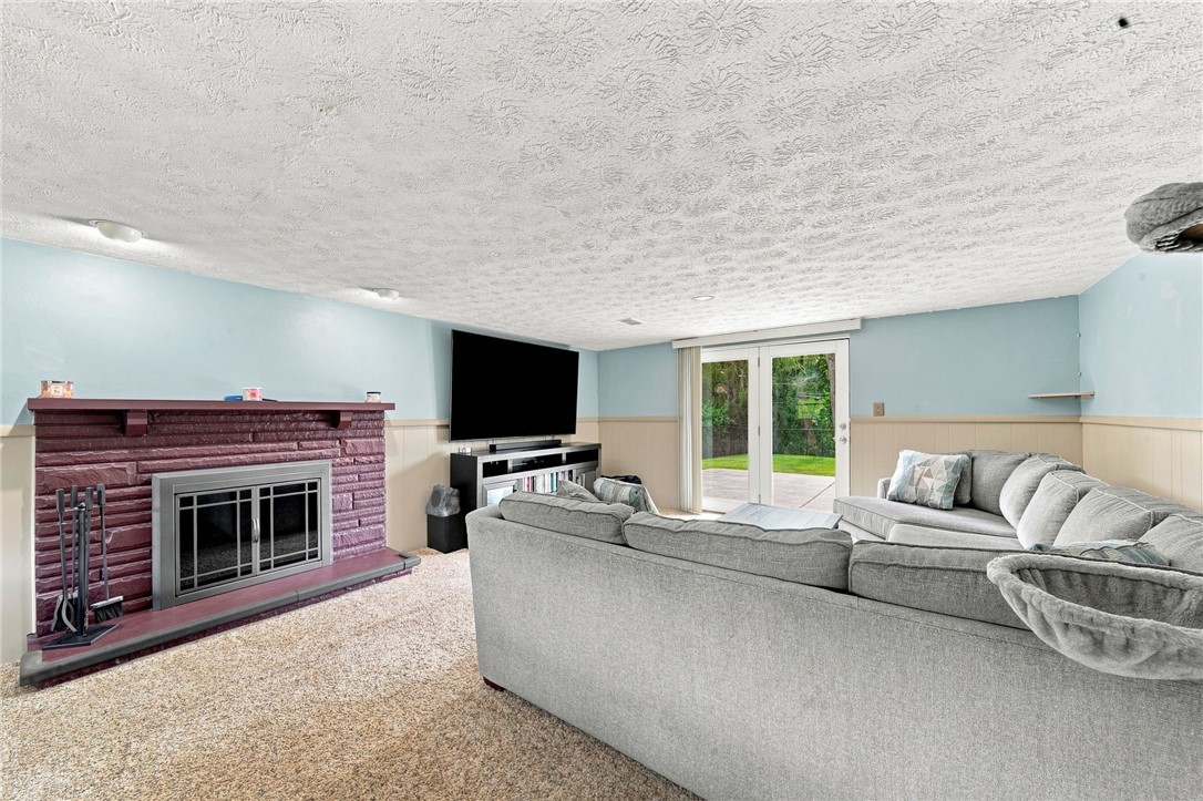 346 Coleman Dr