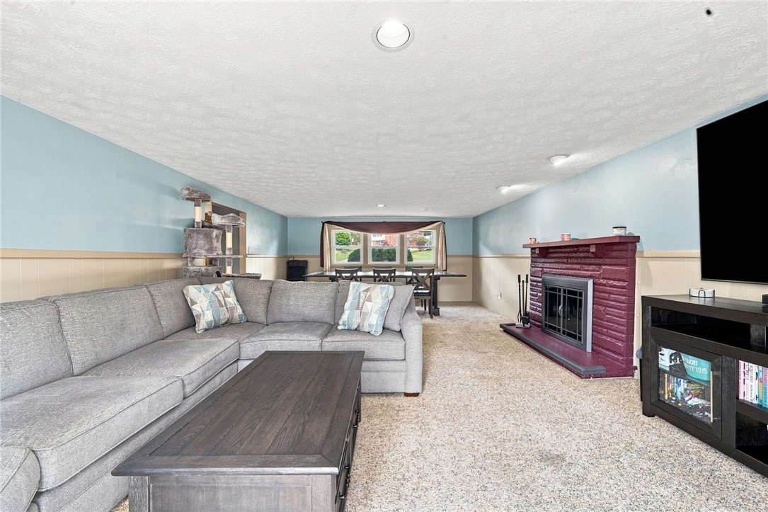 346 Coleman Dr