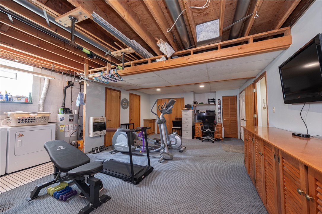 558 Foltz Dr
