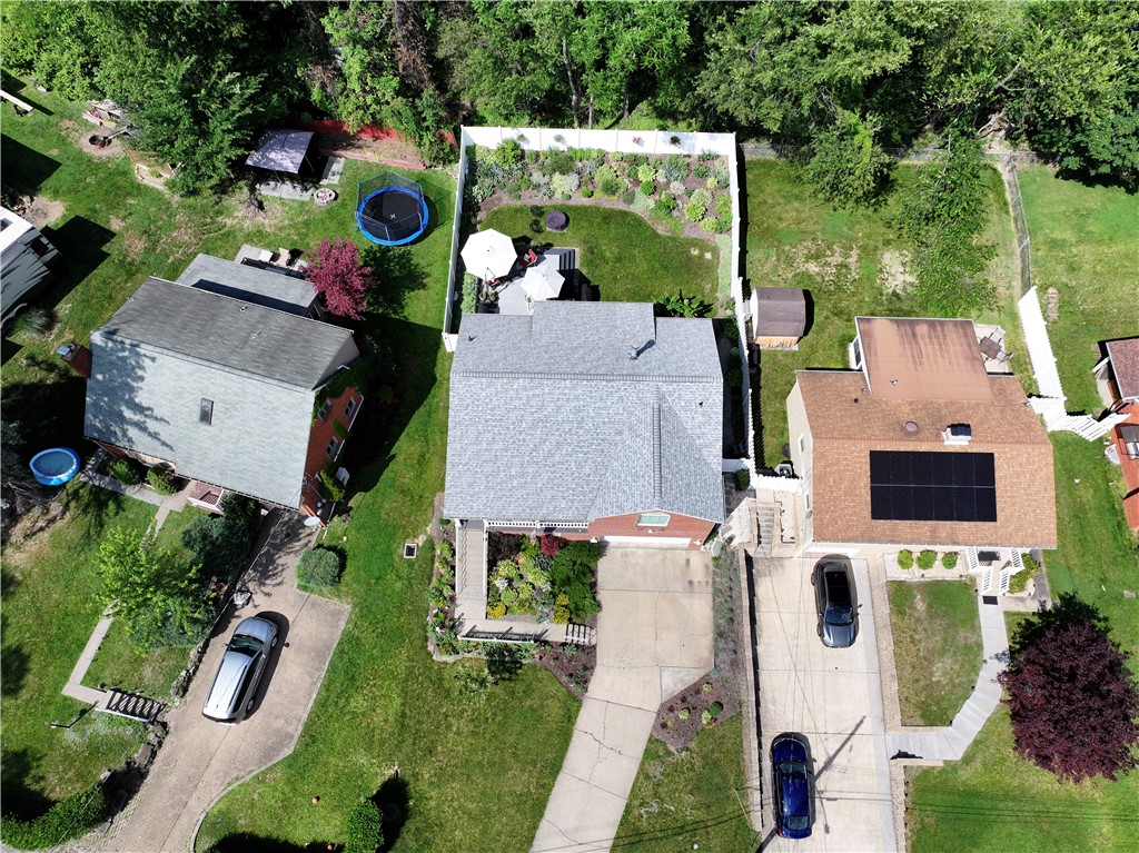 558 Foltz Dr