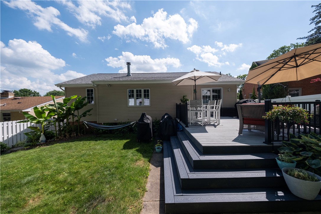 558 Foltz Dr