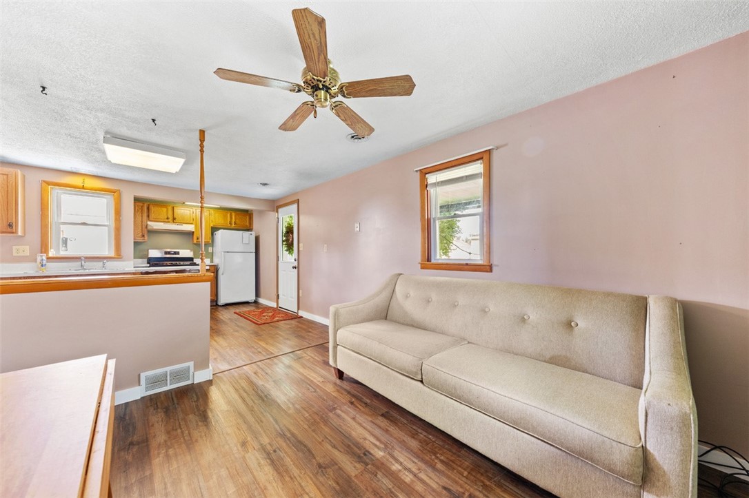 124 Reed Ave