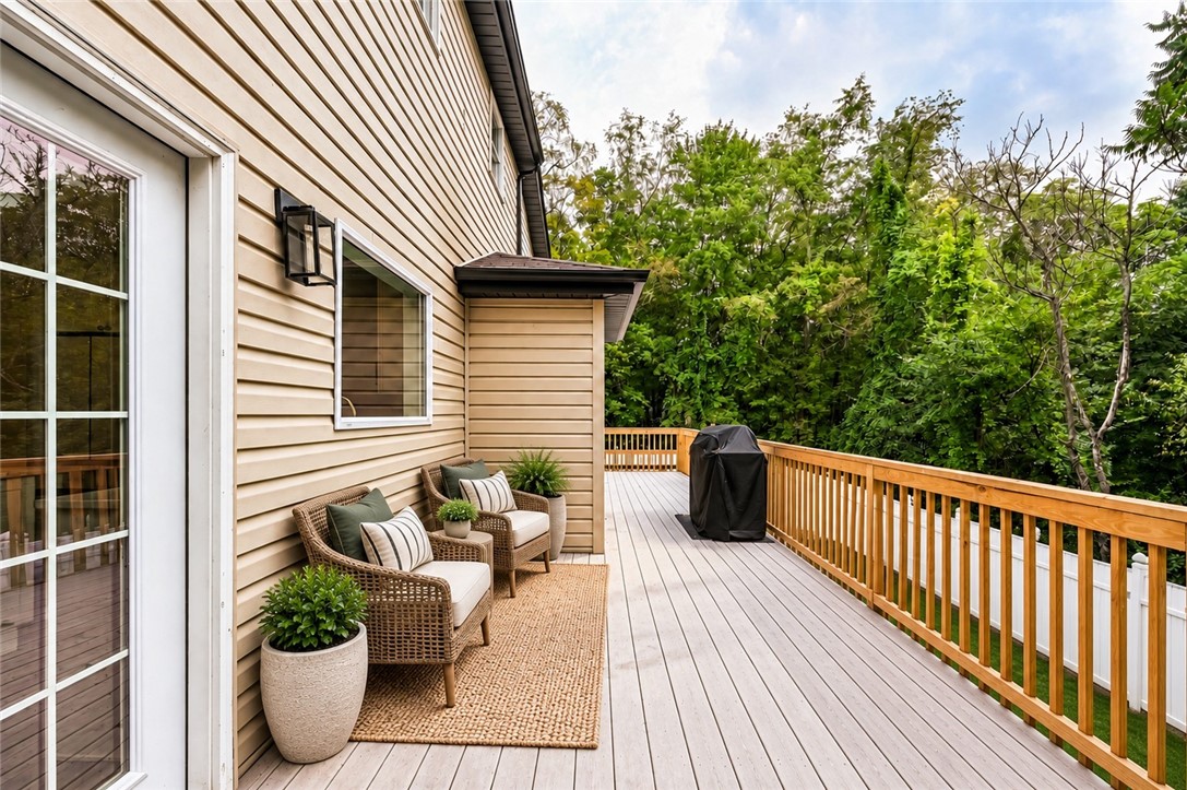 328 Comstock Dr