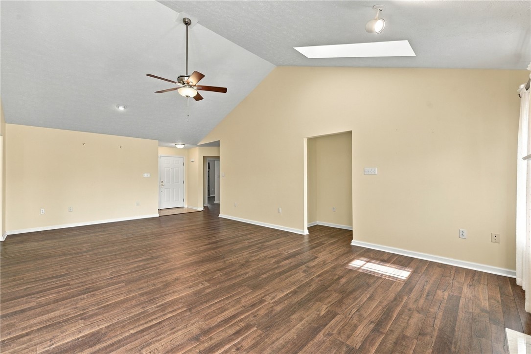 1010 Sunnyfield Ct