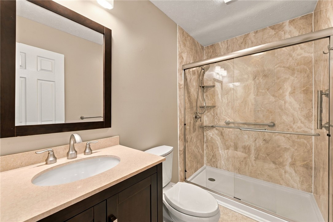 1010 Sunnyfield Ct