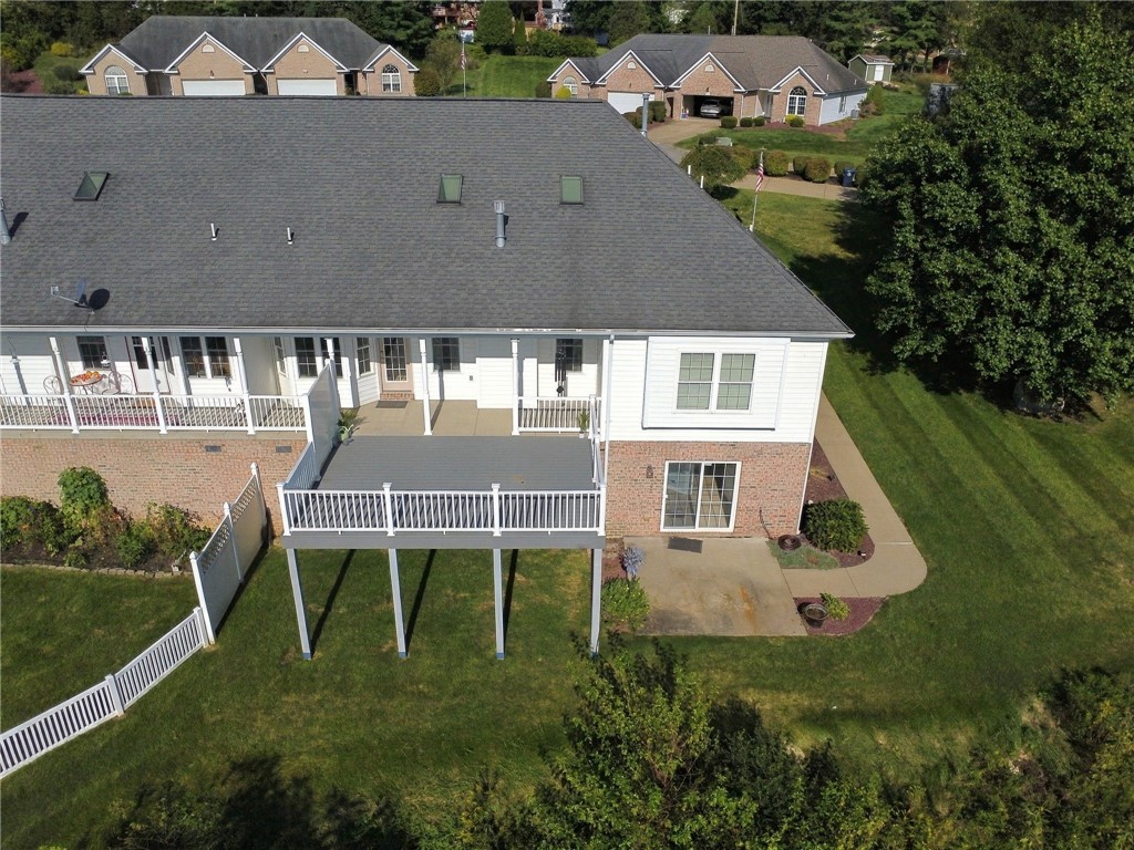 1010 Sunnyfield Ct
