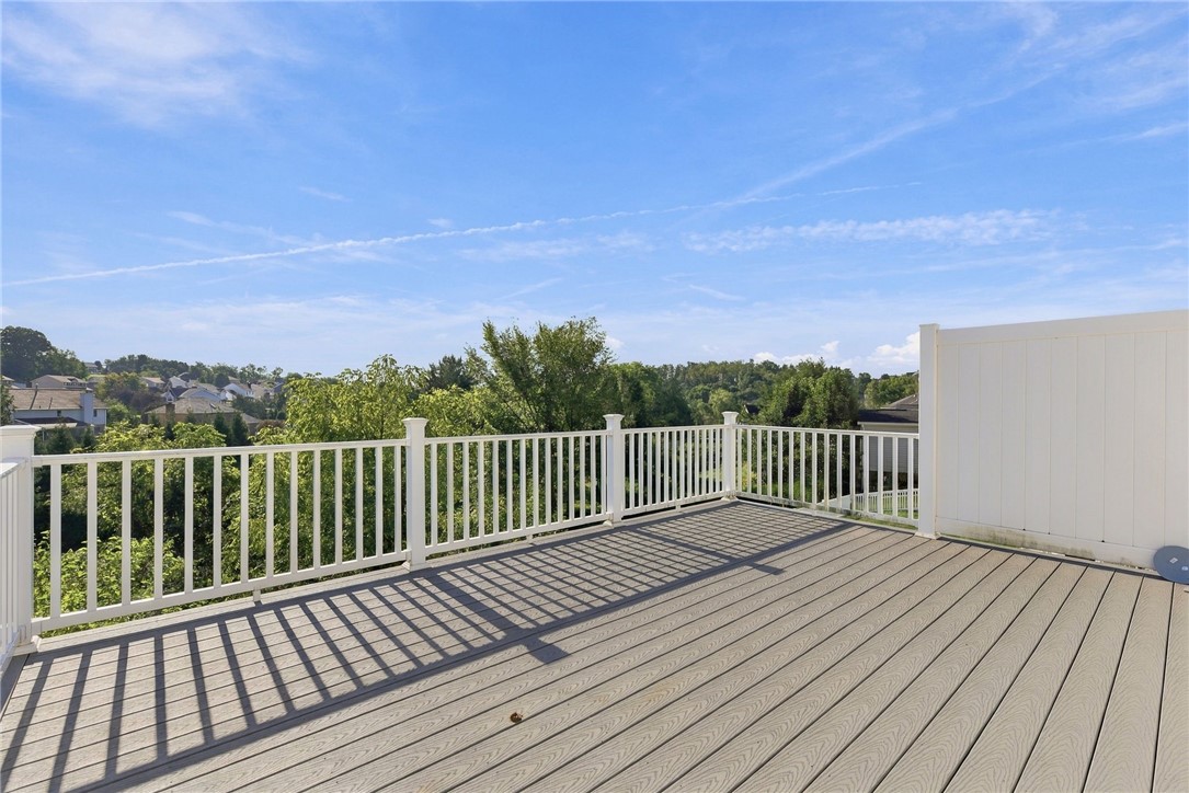 1010 Sunnyfield Ct