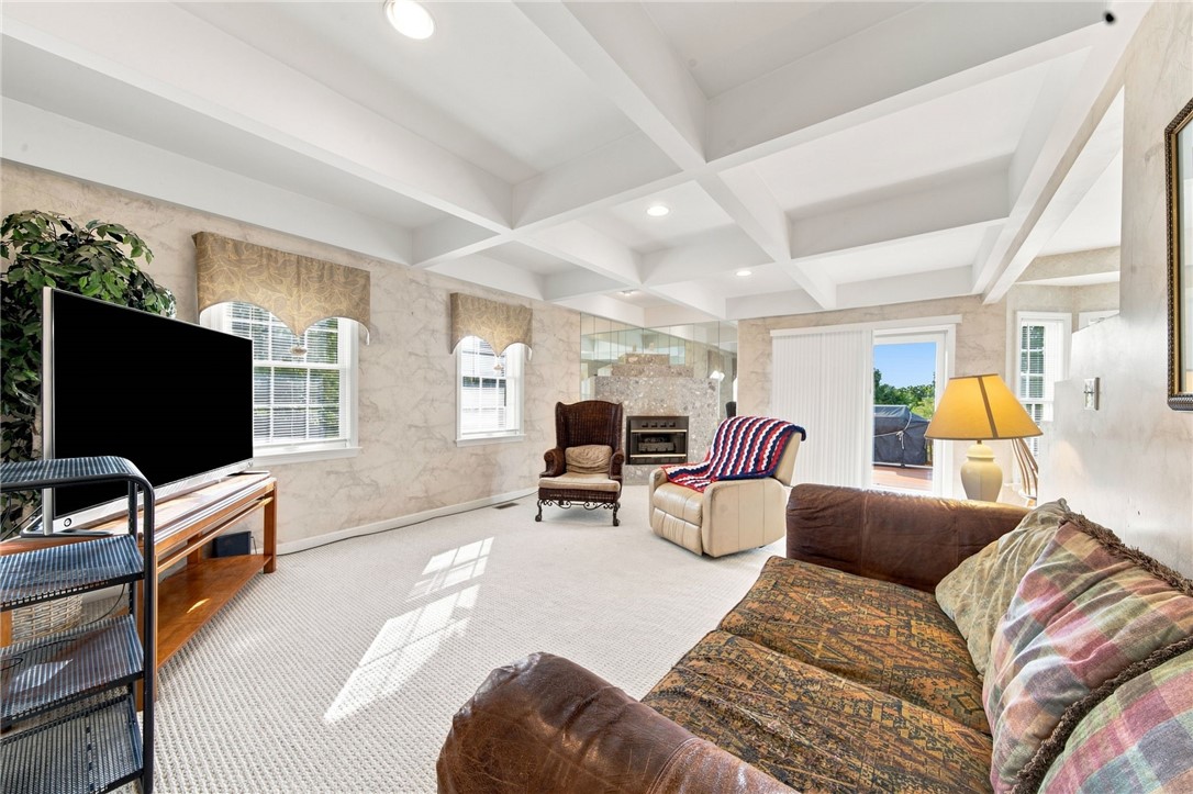 6204 Antler Hill Dr