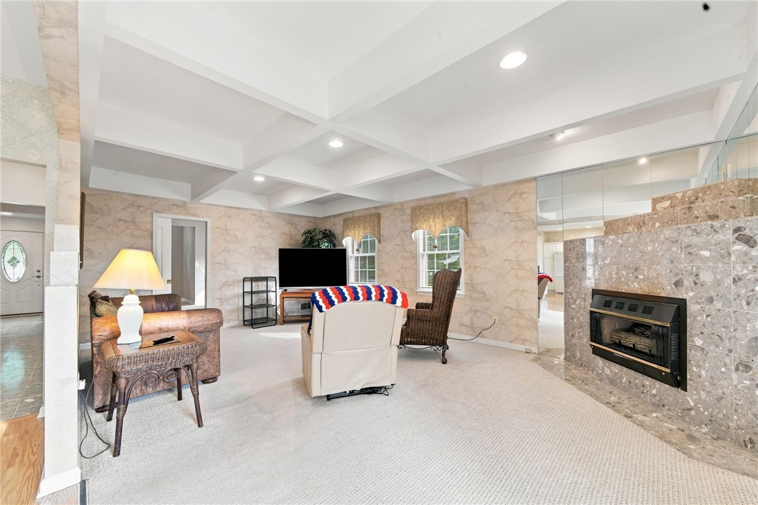 6204 Antler Hill Dr