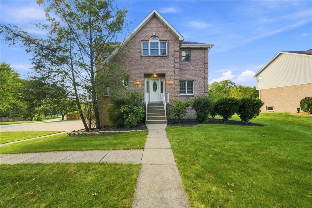 6204 Antler Hill Dr