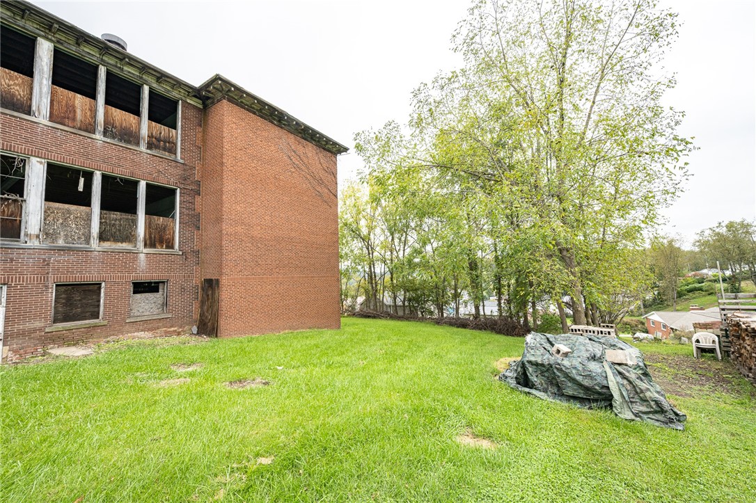 184 Homer St