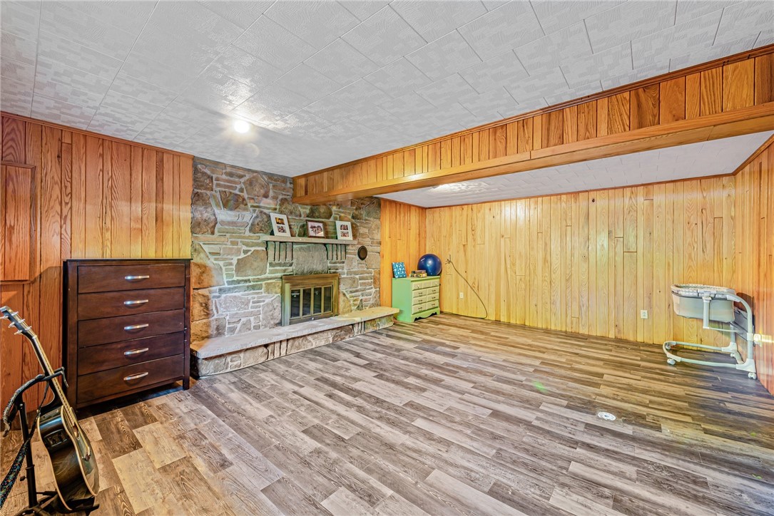 157 Oak Hill Dr
