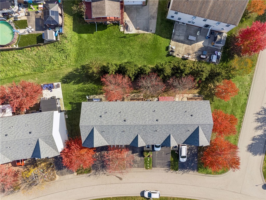 4004 Lea Dr