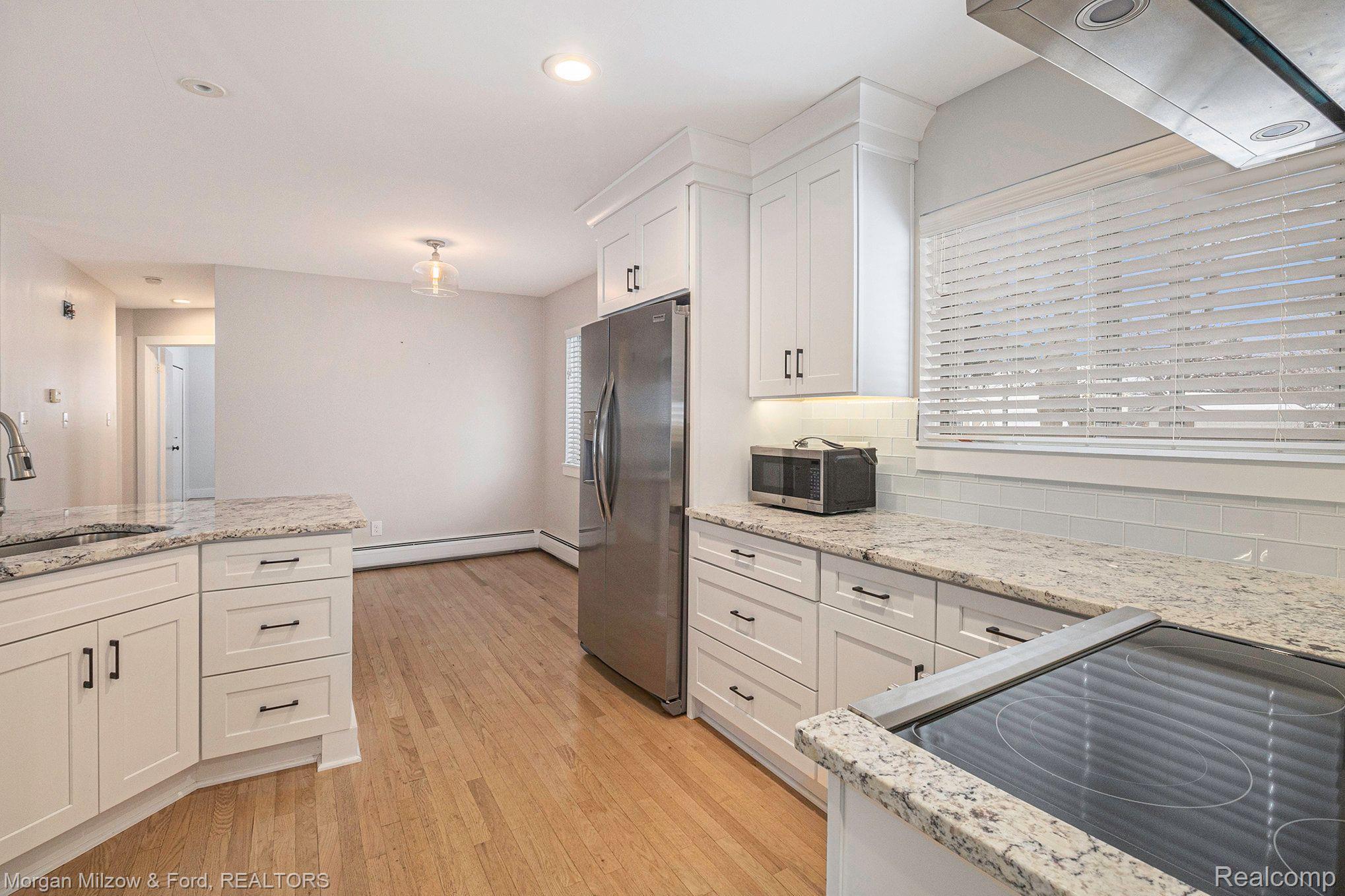 6133 Paramus 