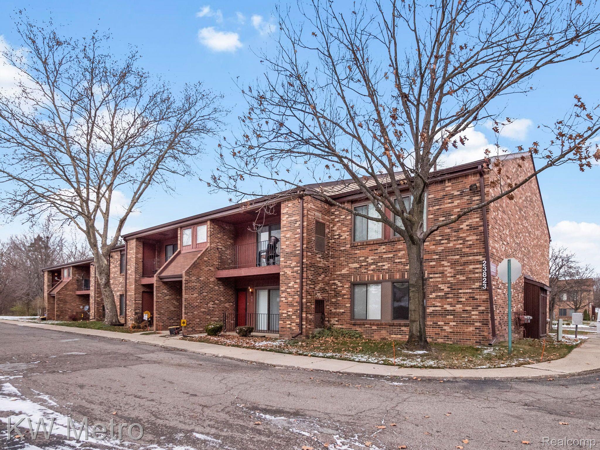 23823 VILLAGE HOUSE Drive S Unit: 6B
