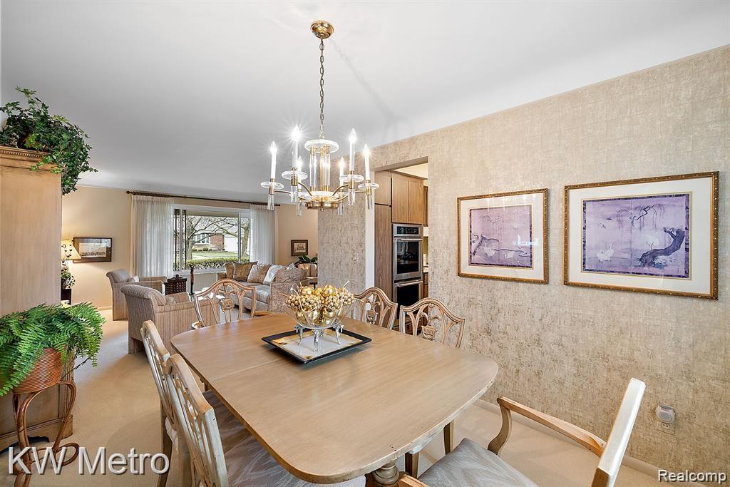 18950 SKYLINE Street