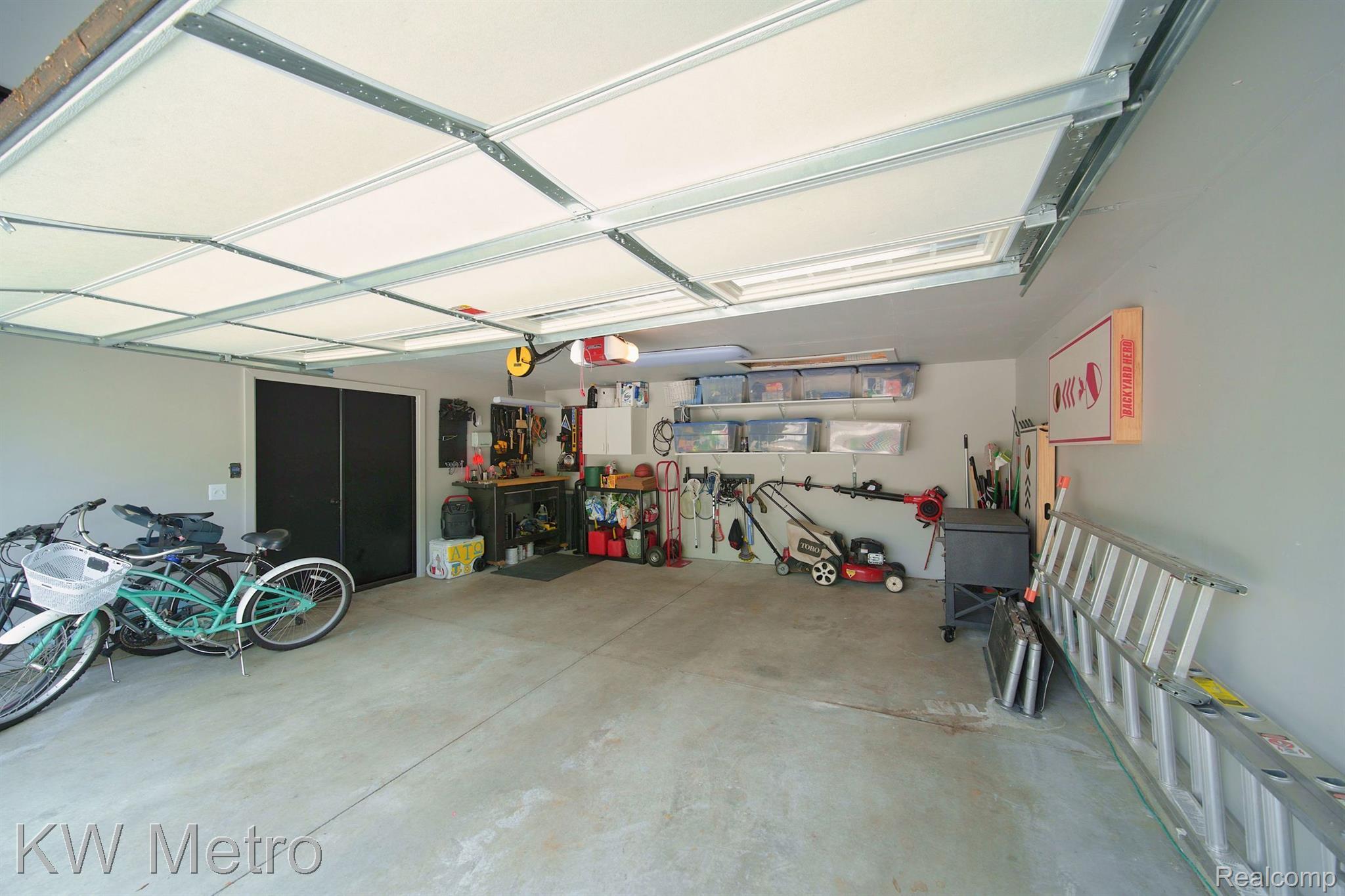 417 Fairgrove Avenue