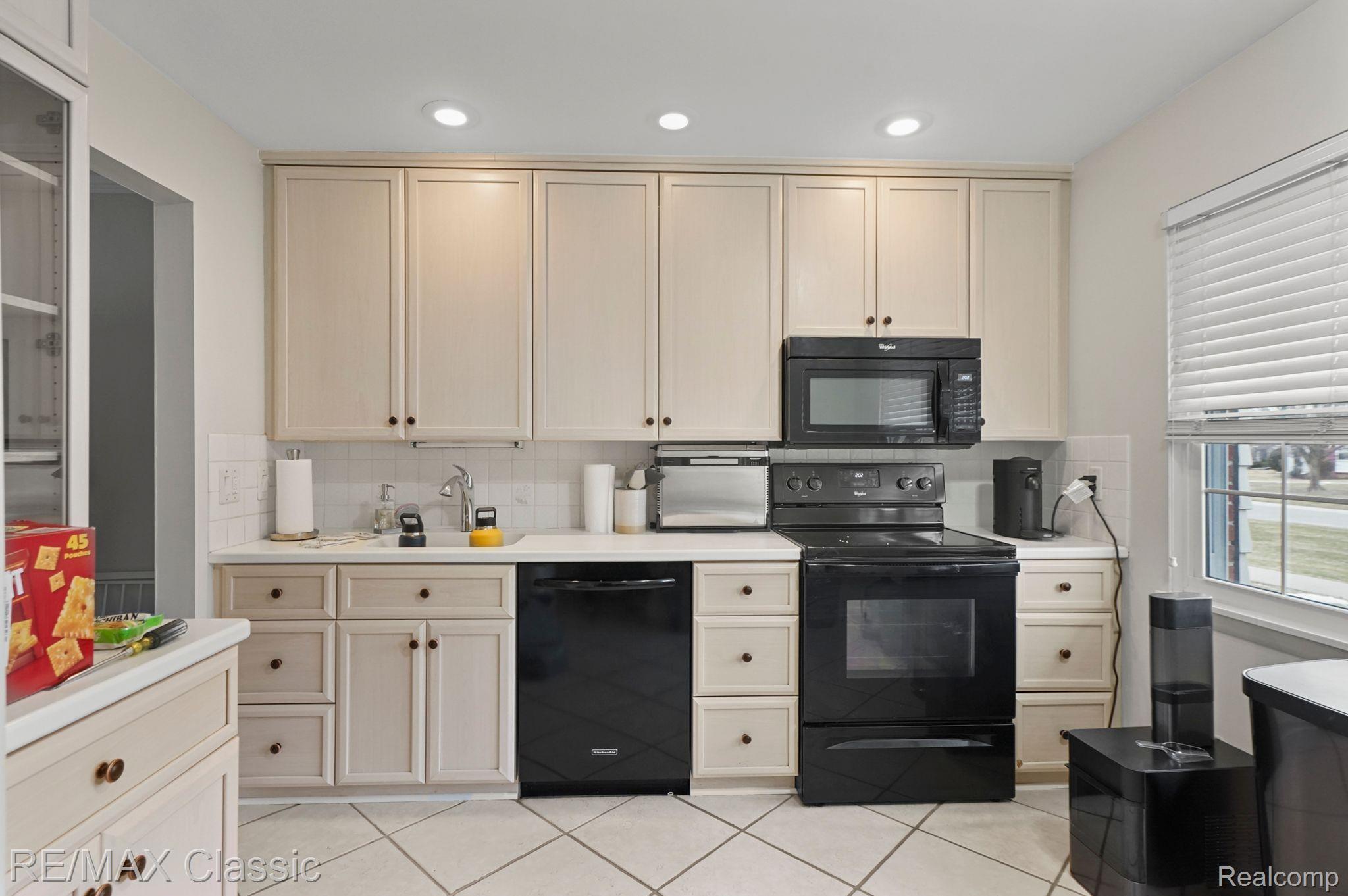 19580 CRYSTAL LAKE Drive