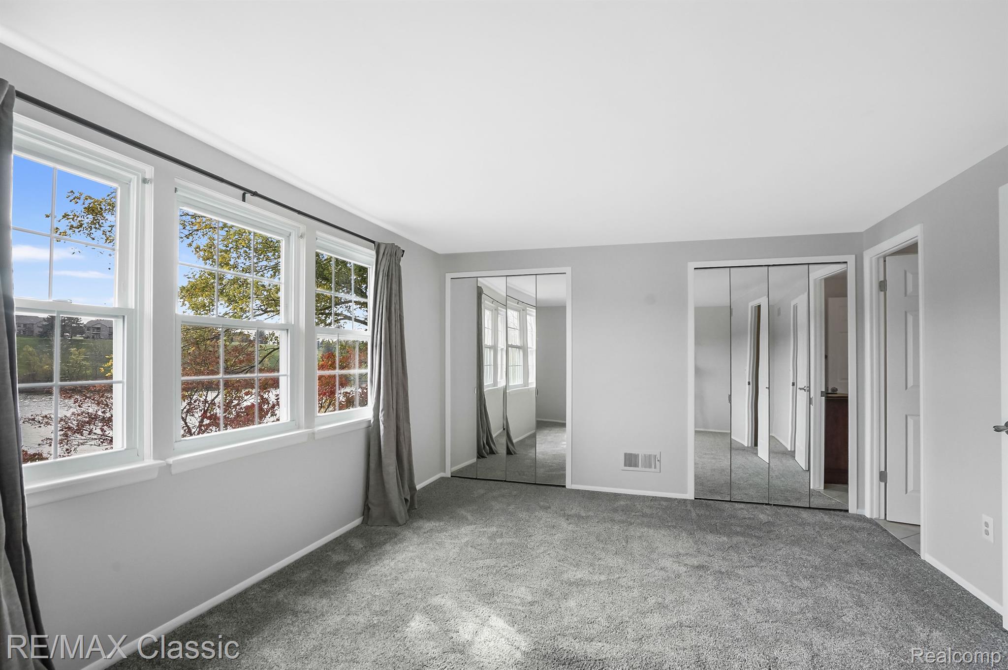 19580 CRYSTAL LAKE Drive