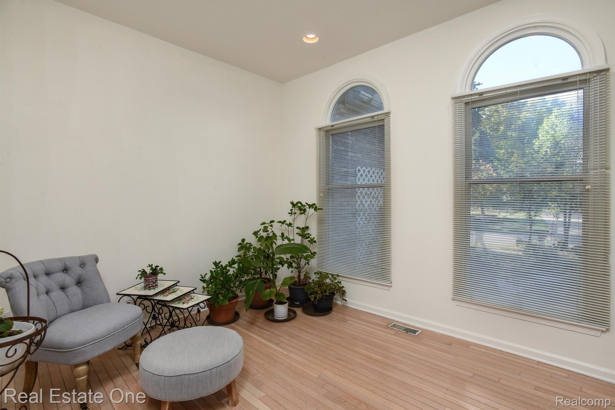 2110 Applebrook Drive