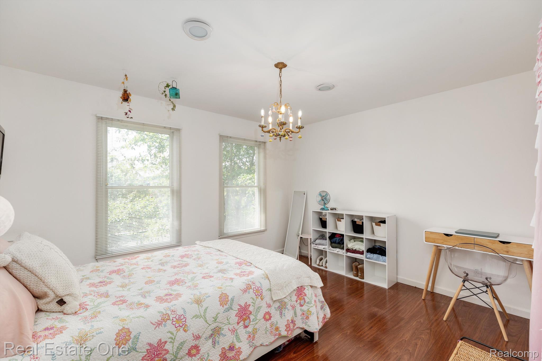 2110 Applebrook Drive