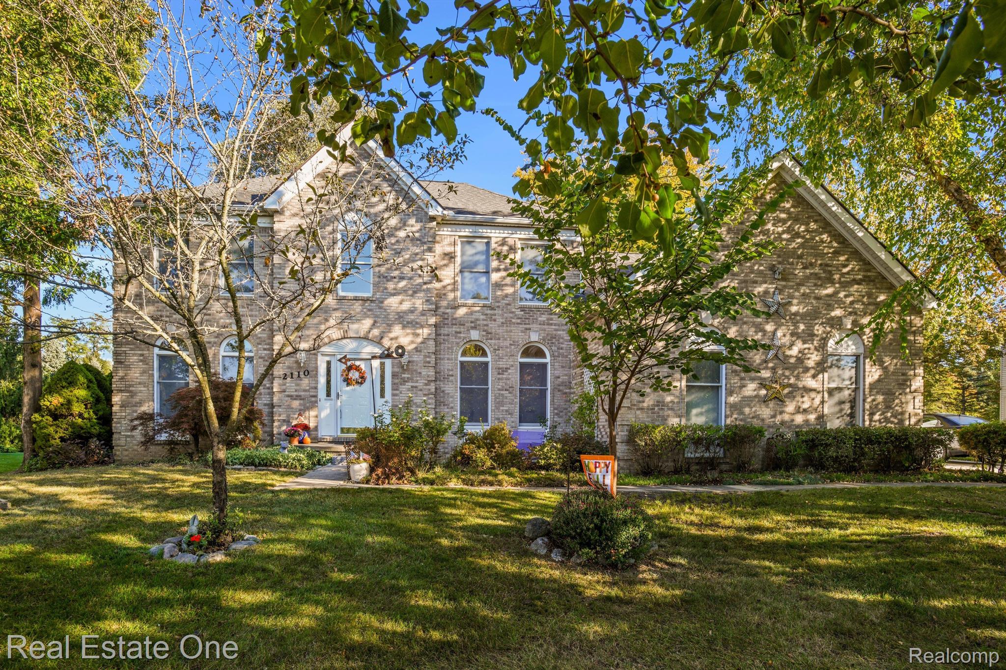 2110 Applebrook Drive