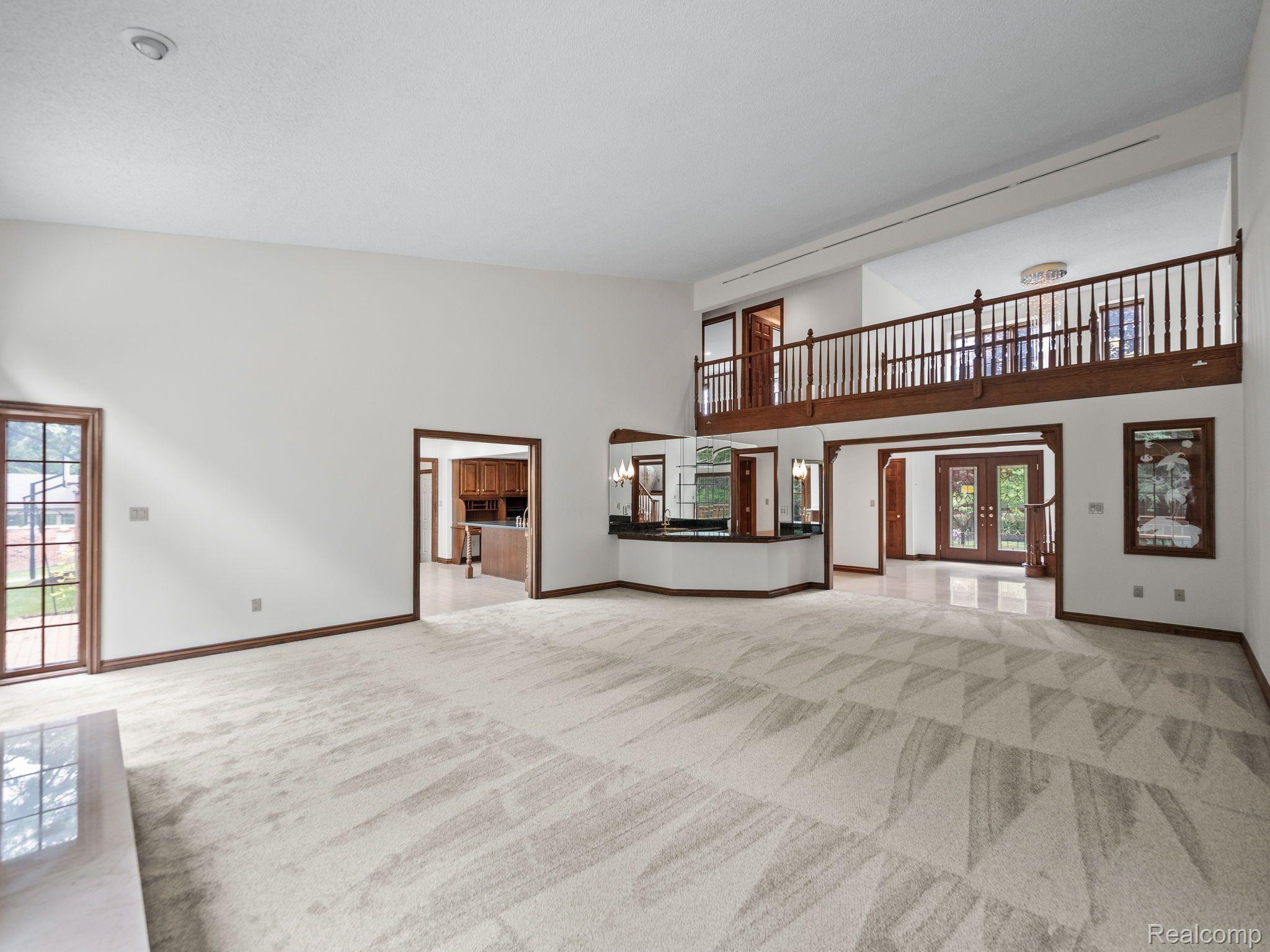 4932 SUSANS Way