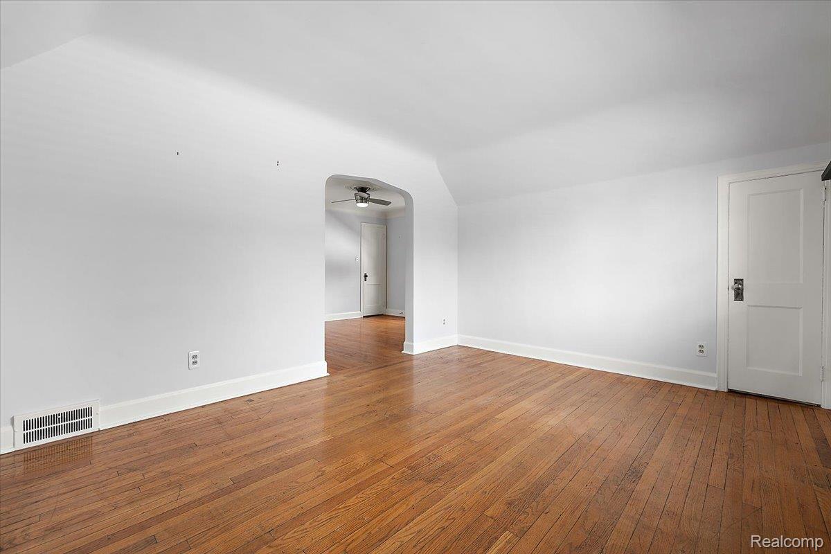 3003 Cumberland Road