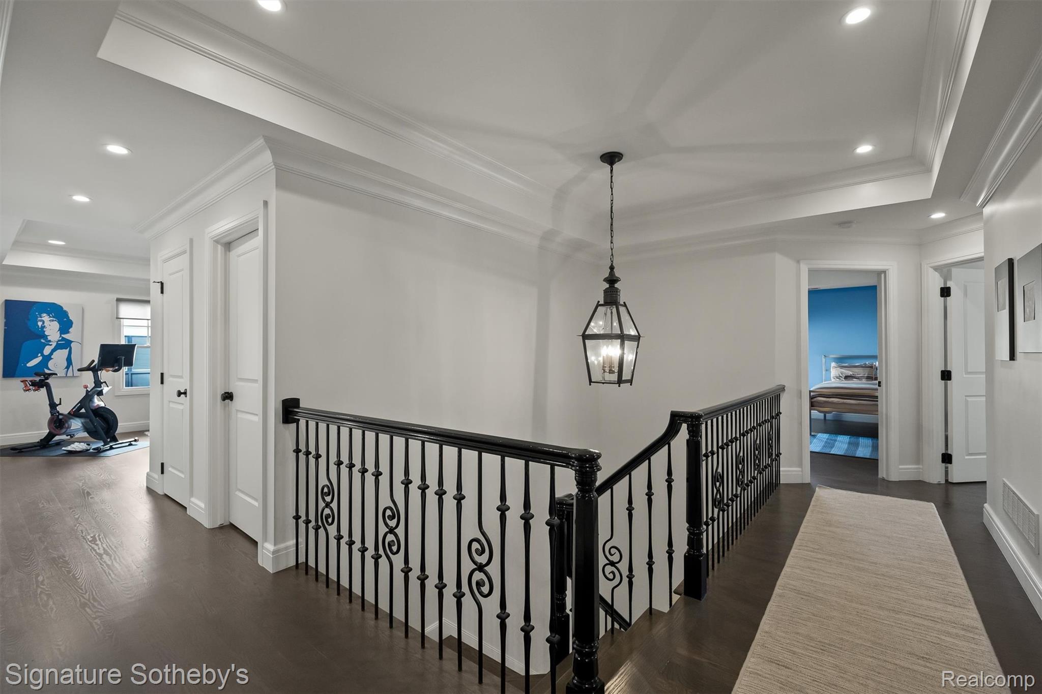 654 SHEPARDBUSH Street