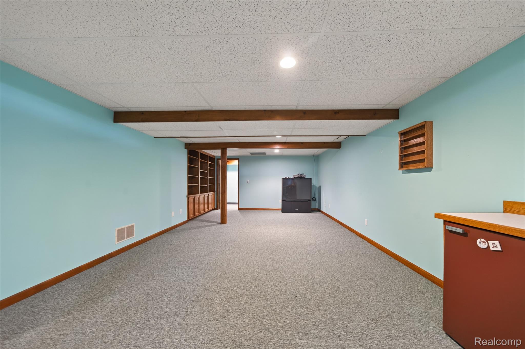 47140 Hunters Chase Drive