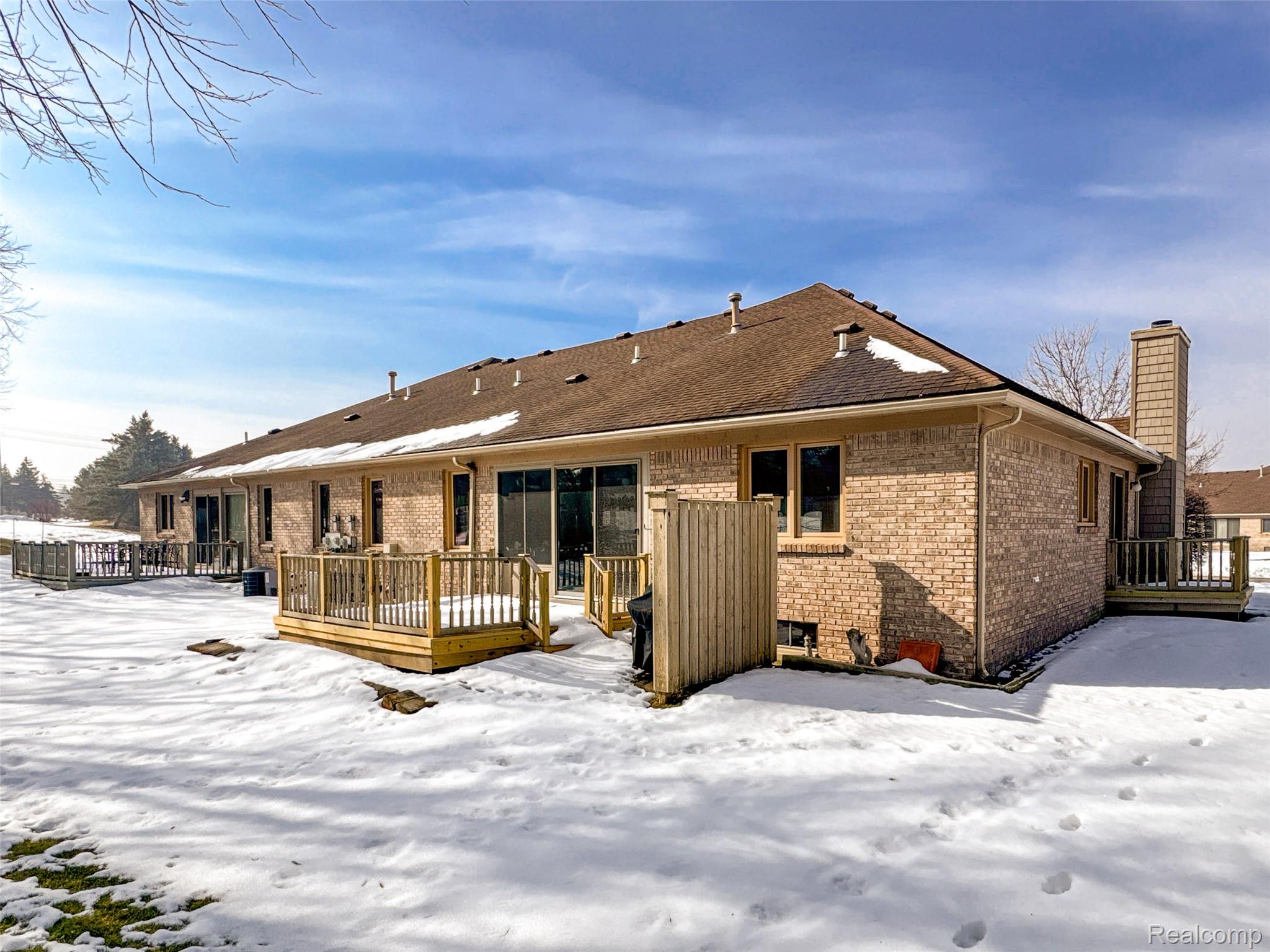 47140 Hunters Chase Drive