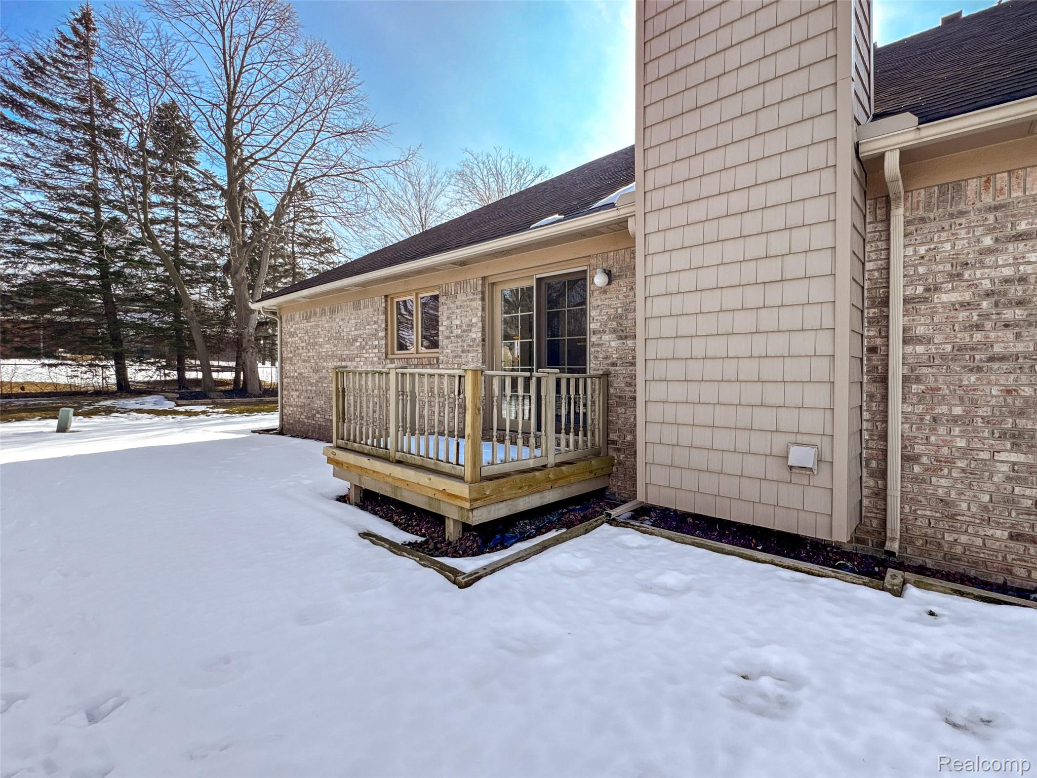 47140 Hunters Chase Drive