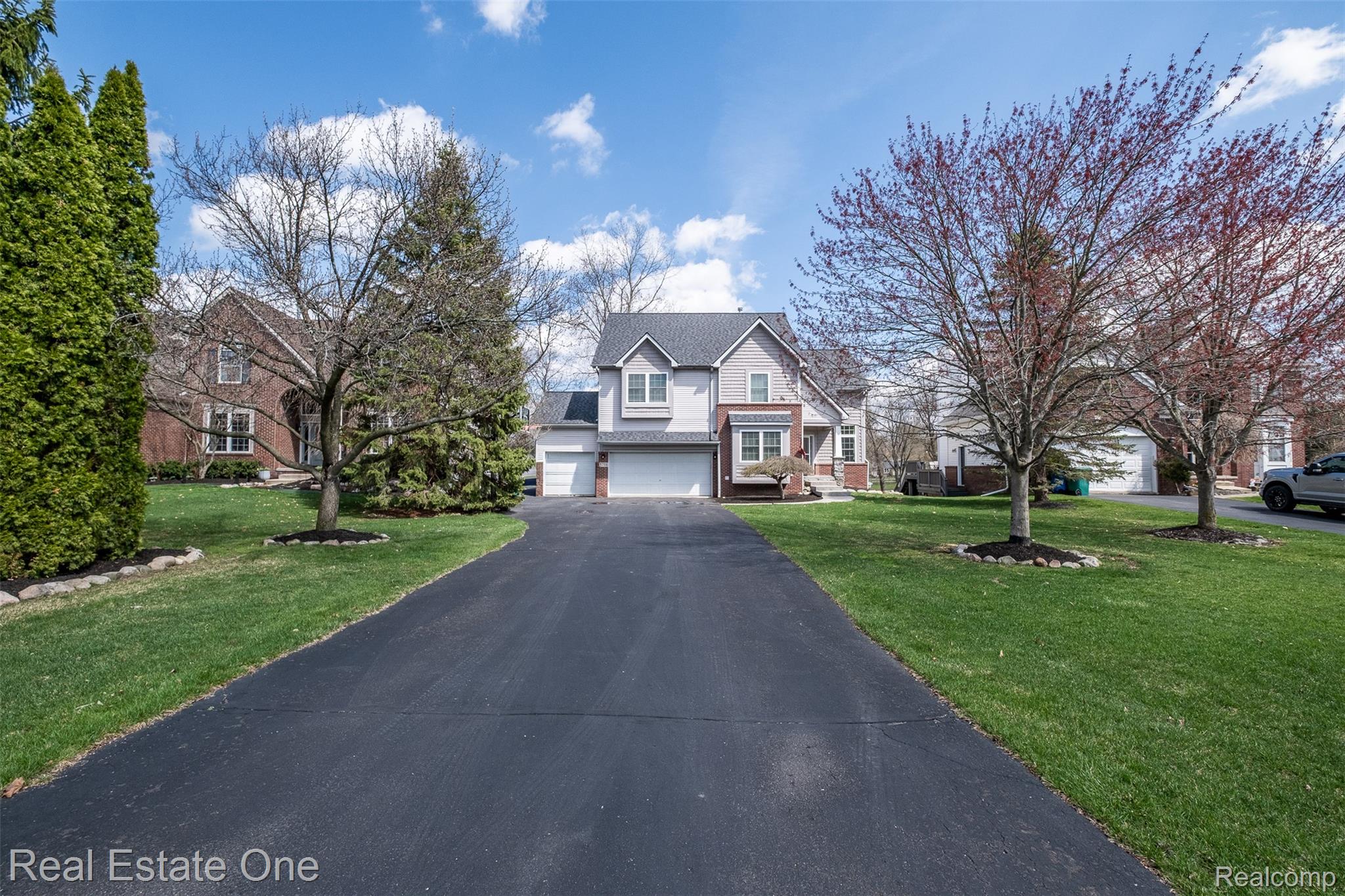 5716 Lancaster Lane
