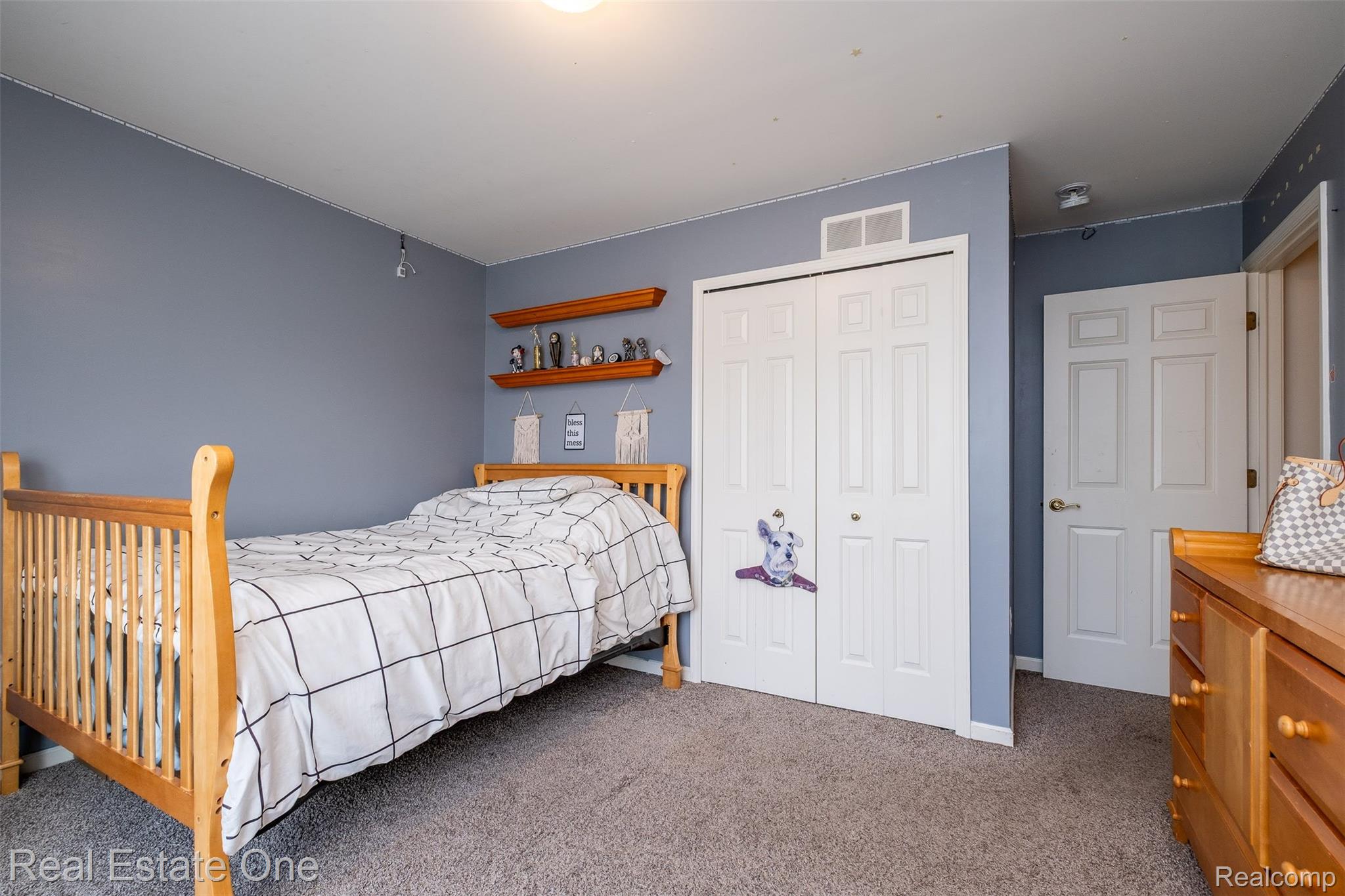 5716 Lancaster Lane