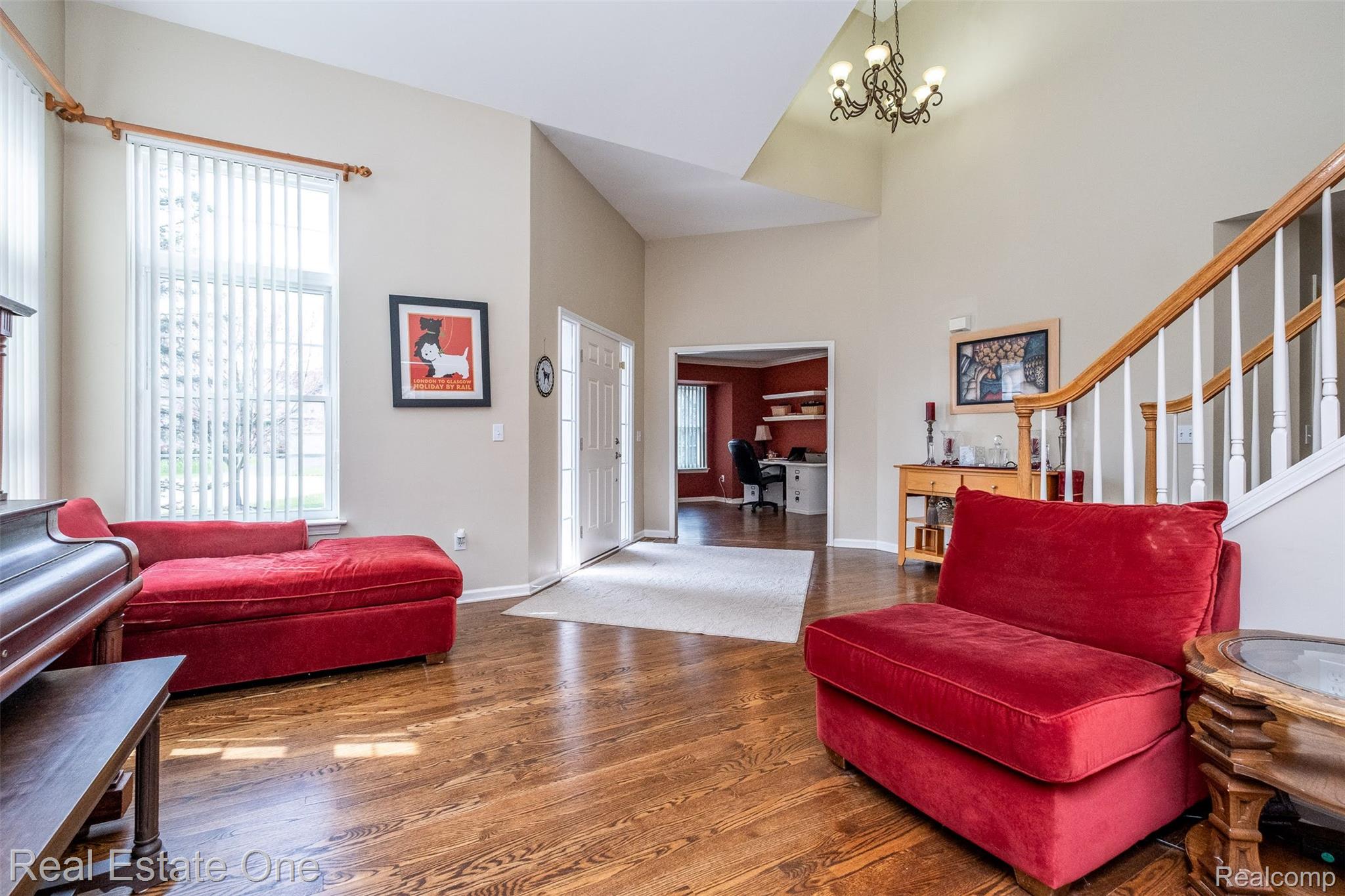 5716 Lancaster Lane