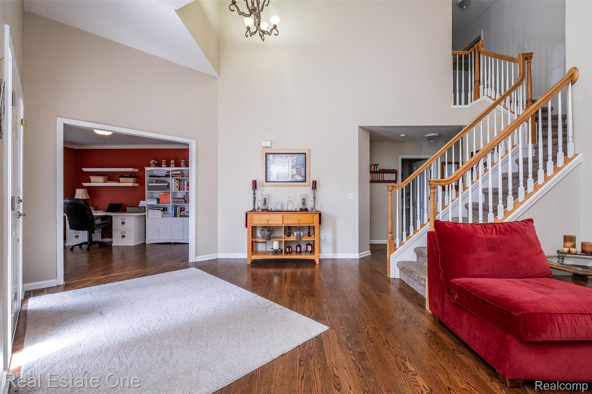 5716 Lancaster Lane