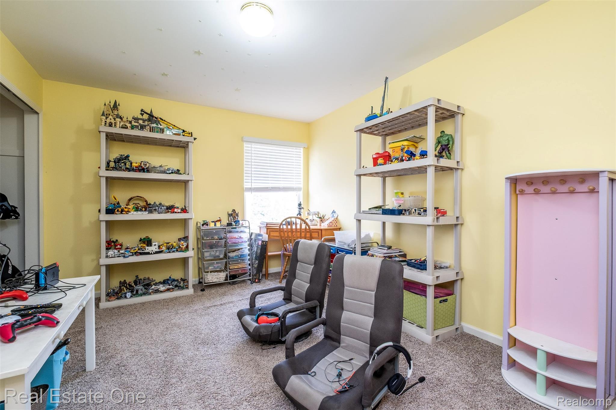 5716 Lancaster Lane